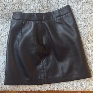 Aritzia Wilfred Leather skirt
